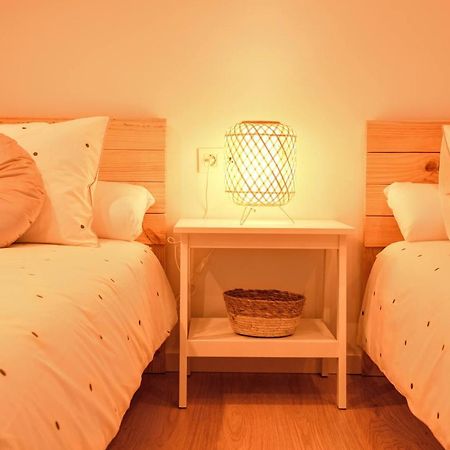 Arco Da Vella Apartamentos ビラノーバ・デ・アロウサ エクステリア 写真