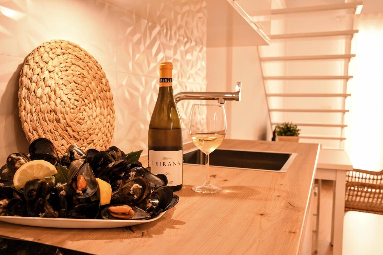 Arco Da Vella Apartamentos ビラノーバ・デ・アロウサ エクステリア 写真