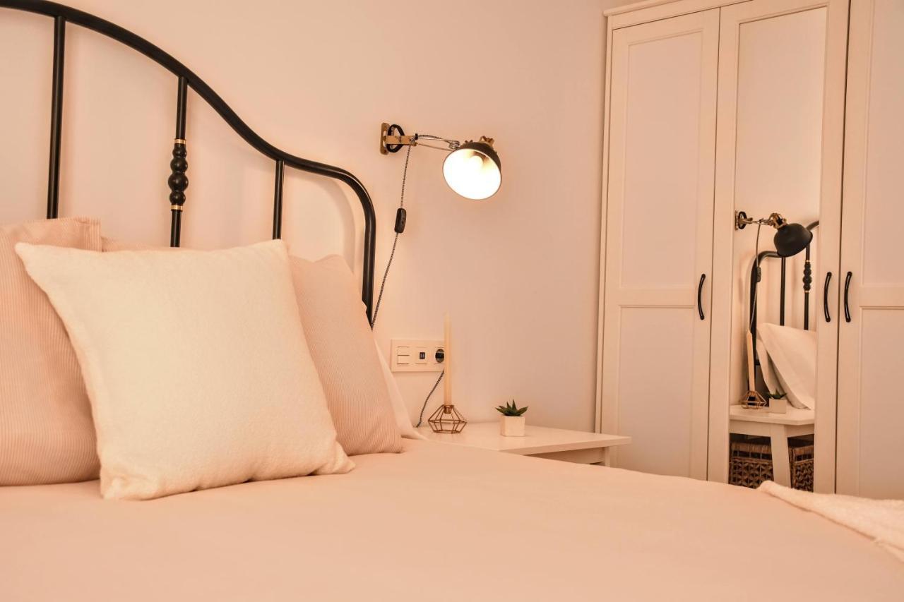 Arco Da Vella Apartamentos ビラノーバ・デ・アロウサ エクステリア 写真