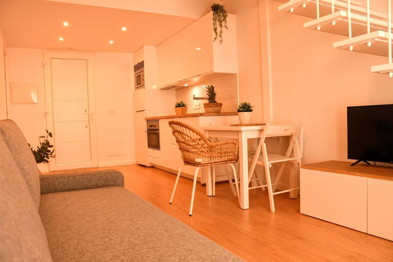 Arco Da Vella Apartamentos ビラノーバ・デ・アロウサ エクステリア 写真