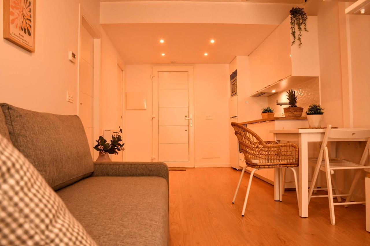 Arco Da Vella Apartamentos ビラノーバ・デ・アロウサ エクステリア 写真