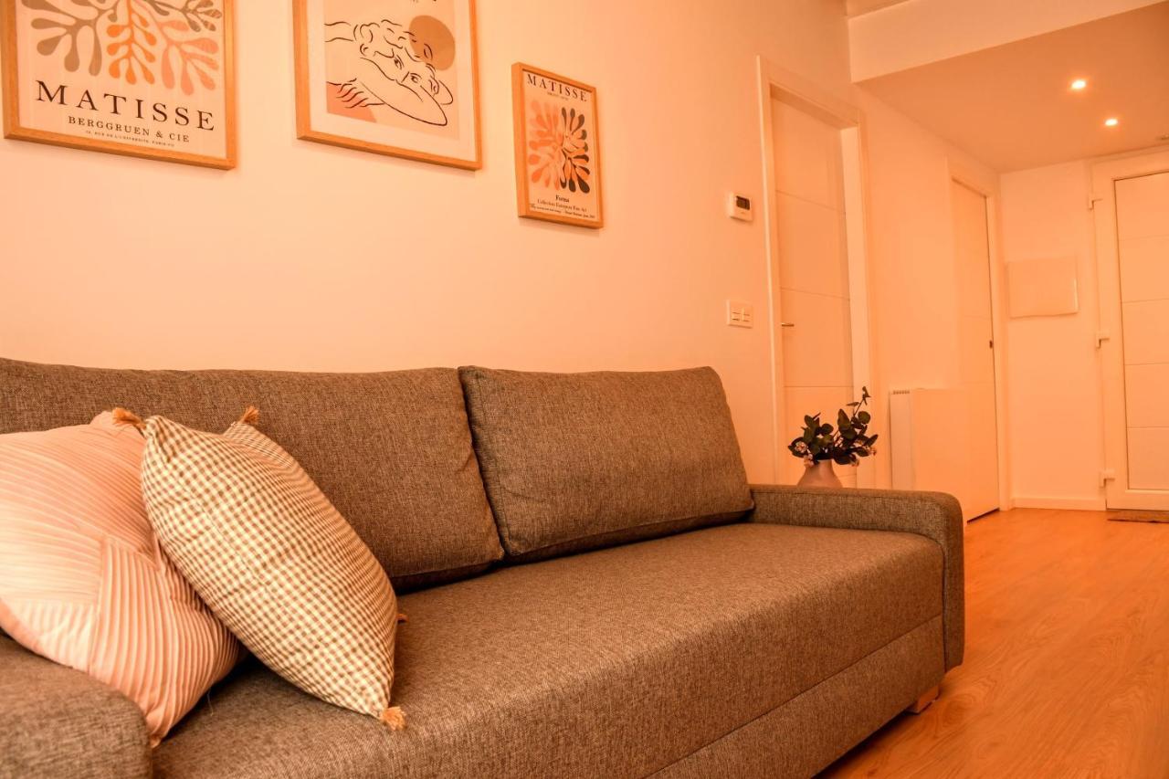 Arco Da Vella Apartamentos ビラノーバ・デ・アロウサ エクステリア 写真