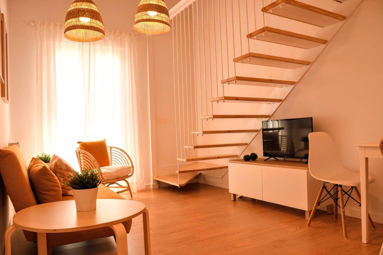 Arco Da Vella Apartamentos ビラノーバ・デ・アロウサ エクステリア 写真