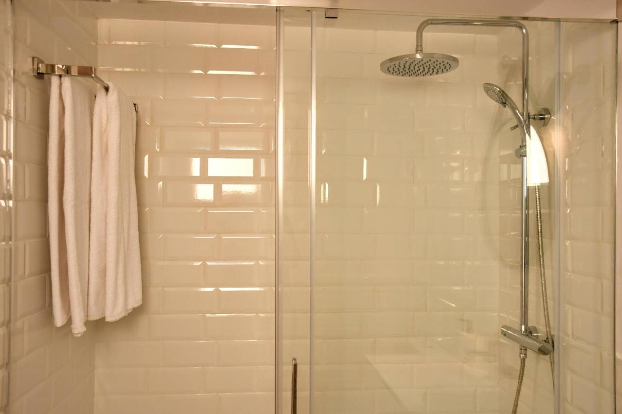 Arco Da Vella Apartamentos ビラノーバ・デ・アロウサ エクステリア 写真