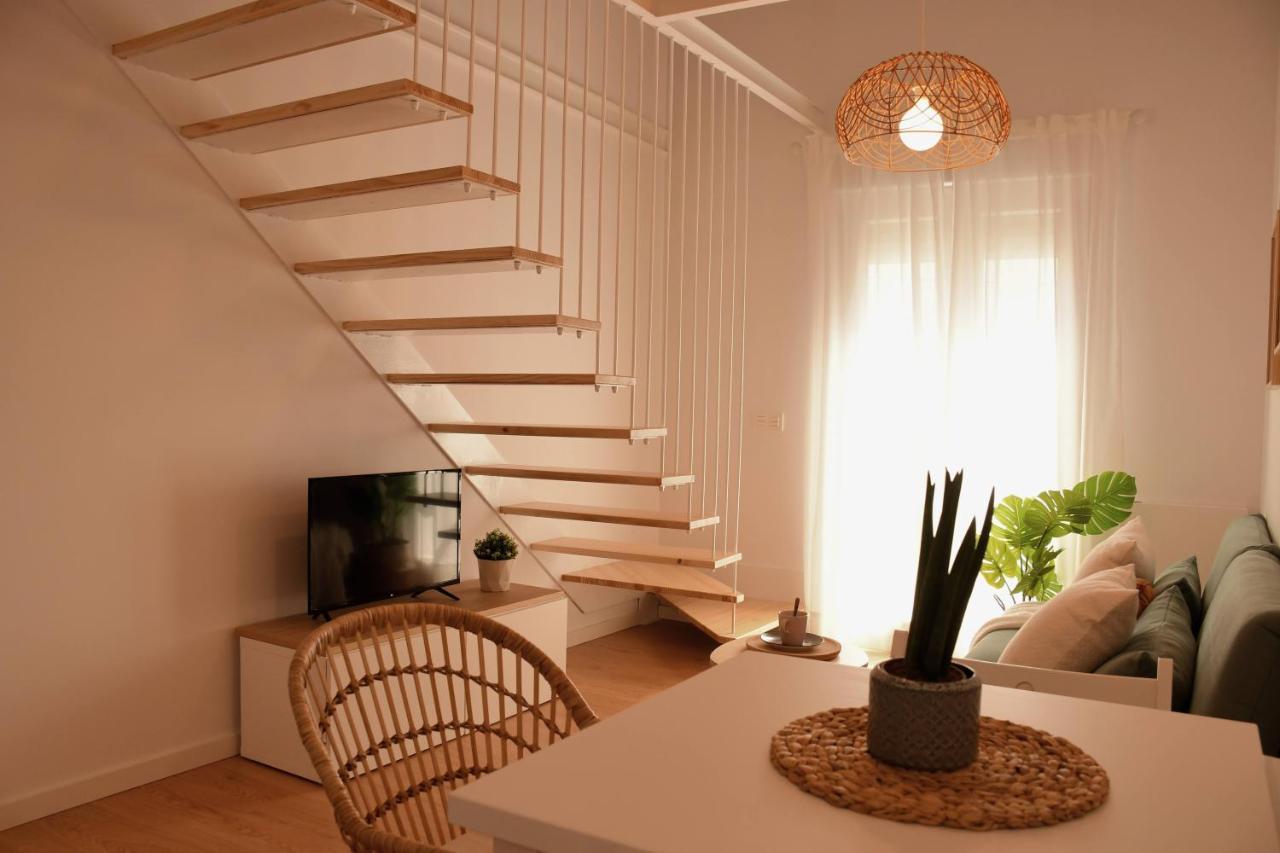 Arco Da Vella Apartamentos ビラノーバ・デ・アロウサ エクステリア 写真