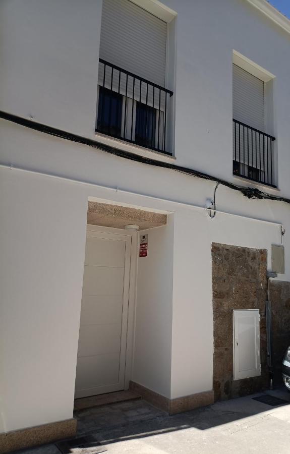 Arco Da Vella Apartamentos ビラノーバ・デ・アロウサ エクステリア 写真